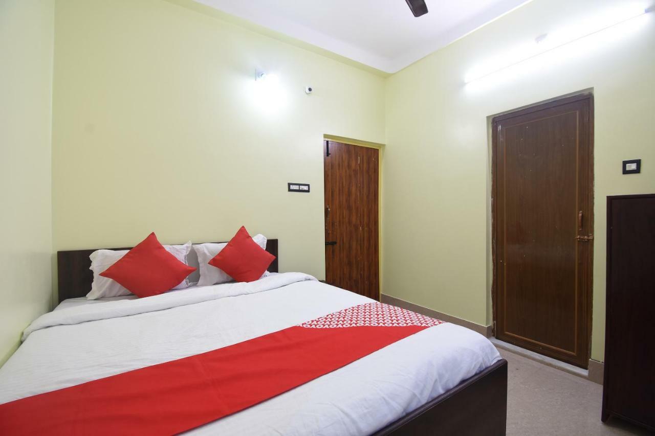 Oyo 43461 Atithya Guest House Sri Niketan ภายนอก รูปภาพ